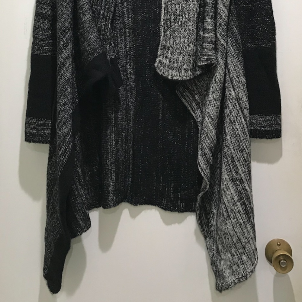Calvin Klein Open Front High/Low Sweater - Picture 3 of 10